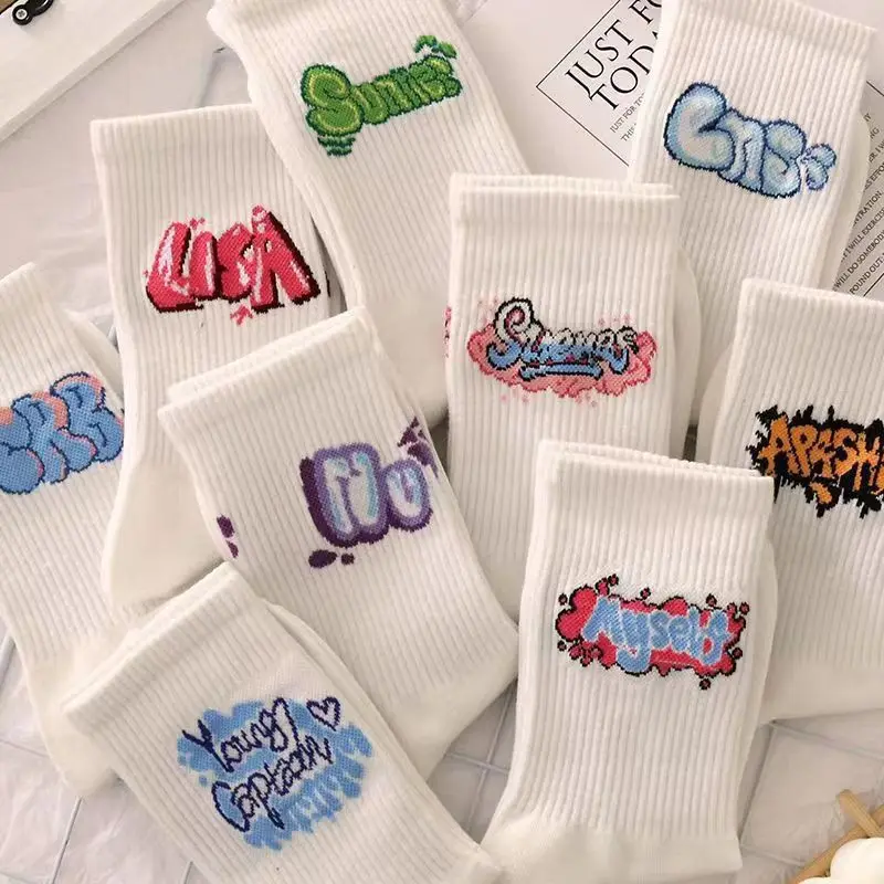 

9 Pairs/Sets Couple Unisex Sport Socks Mid-tude Sweat-Absorbing White Letter Simple INS New All-Season Universal Non-Slip Sock