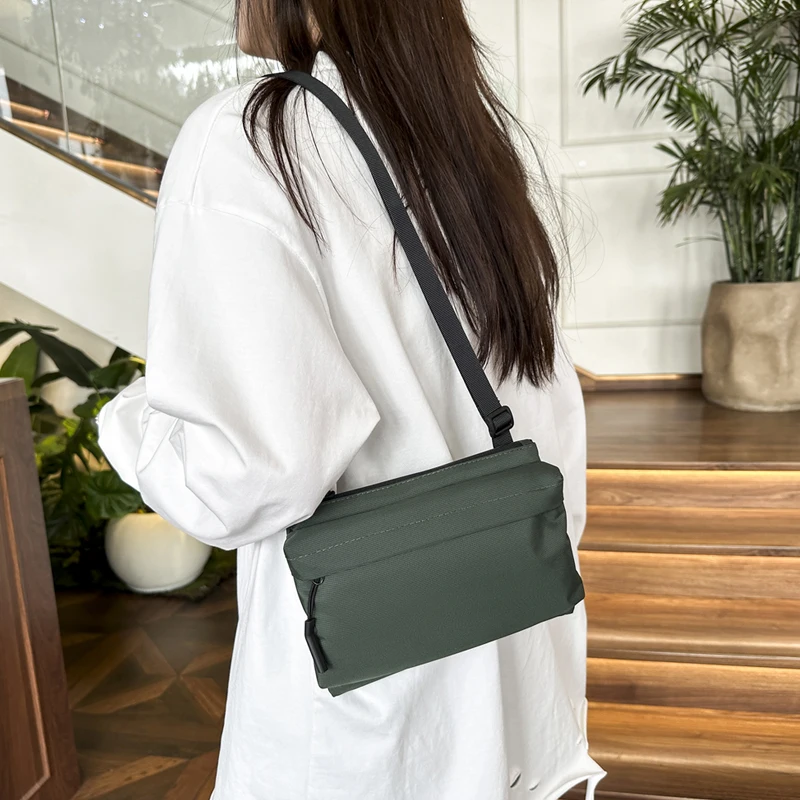 Mode Freizeit Nylon Umhängetasche Einfarbig Wasserdichte Cross-body Unisex Messenger Tasche für Männer Und Frauen – Detail 9
