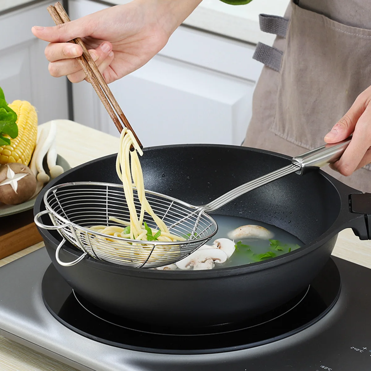 

Silver Stainless Steel Colander Spoon Wire Mesh Skimmer Ladle for Hot Pot Kitchen Frying Pasta Spaghetti Noodle Heat