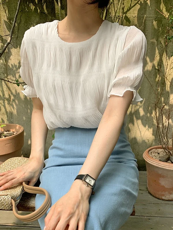 

Chic Summer Women's Loose Bubble Sve Chiffon irt round Ne Pleated Design Versatile Faionable Lightweight Top