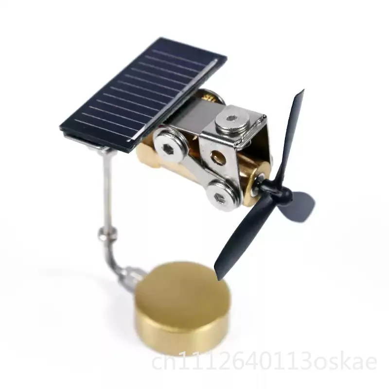 Car solar advanced ornament Car metal model jewelry Fan leaf creative ornament decoration
