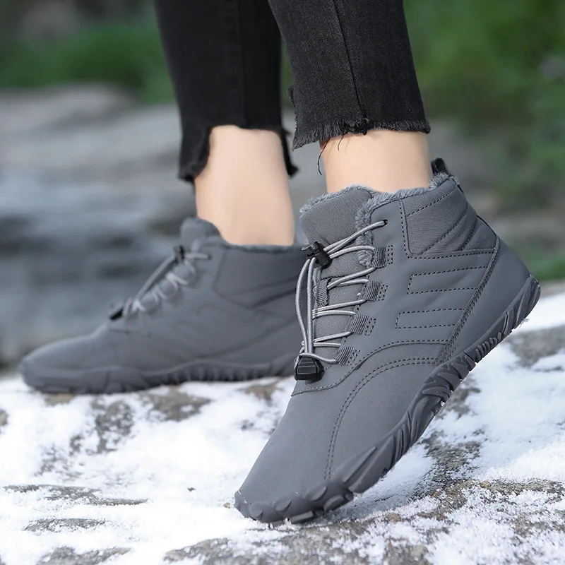New Men's and Women's Five-finger Outdoor Sports Cotton Shoes High-quality Men's and Women's Wear-resistant Non-slip Snow Boots