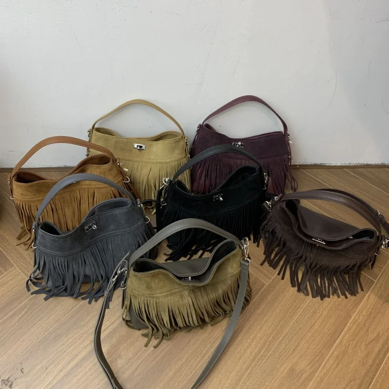 High-Grade Retro Tassel Messenger Bag2024Fall Winter Fashion Cowhide Small Bag Shoulder Underarm Soft Leather Women's Bag