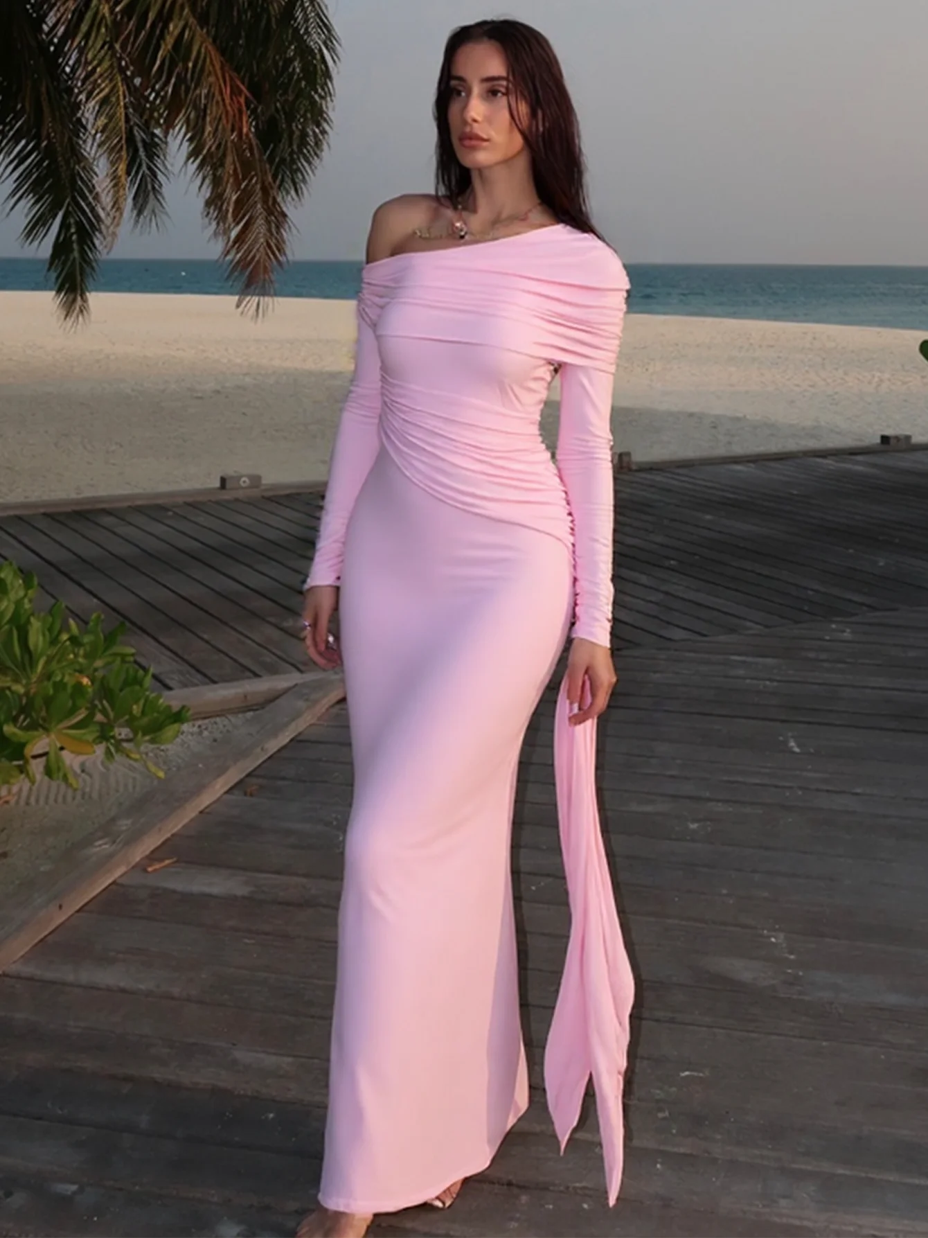 Hugcitar Fashion Skew Collar Solid Long Sleeve Ruched Patchwork Sexy Bodycon Maxi Dress Fall Winter Women Clothes Vacation Party