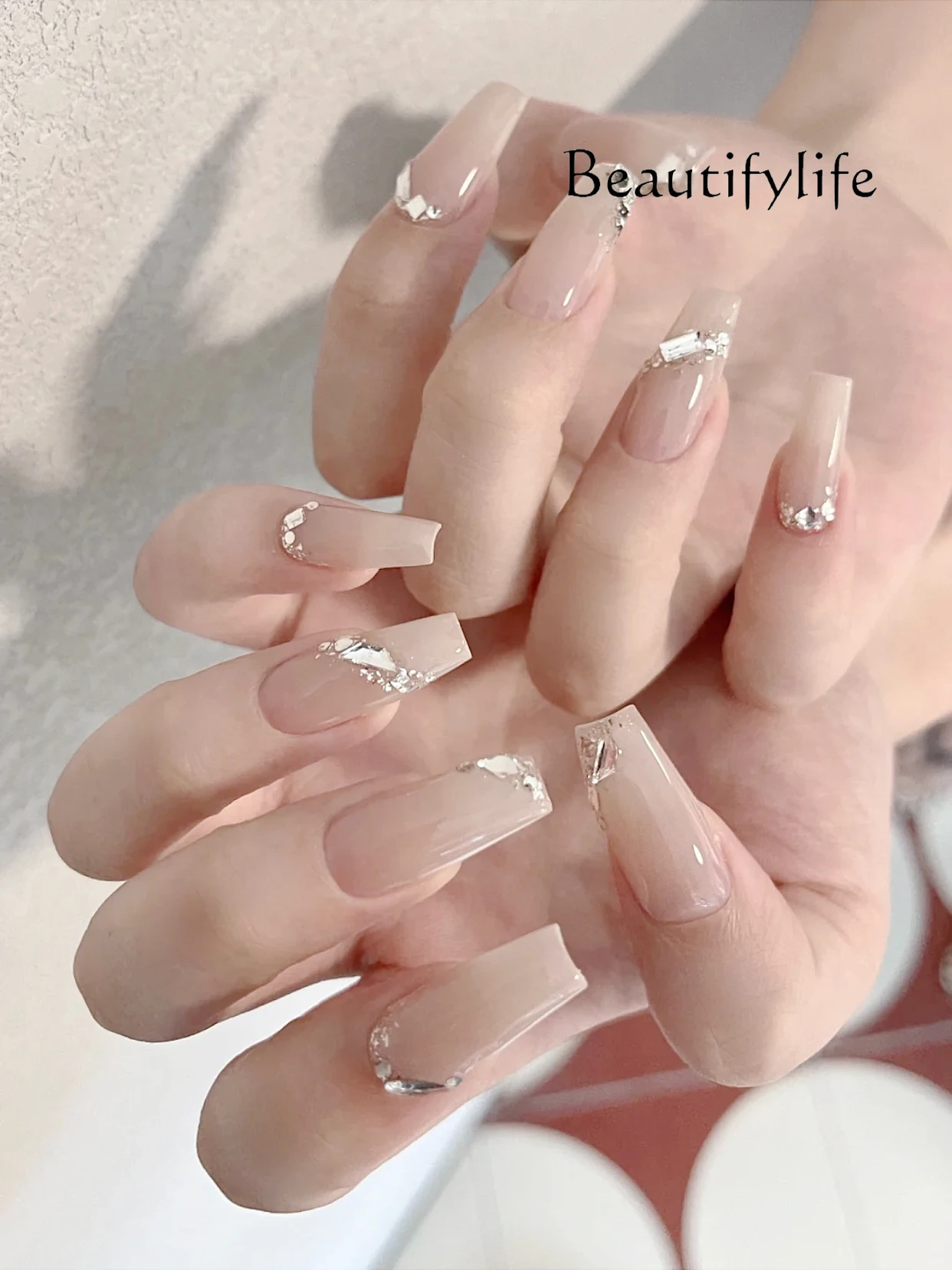 

Light luxury gentle nude exquisite daily finished fake nail patch pure hand removable wearable armor