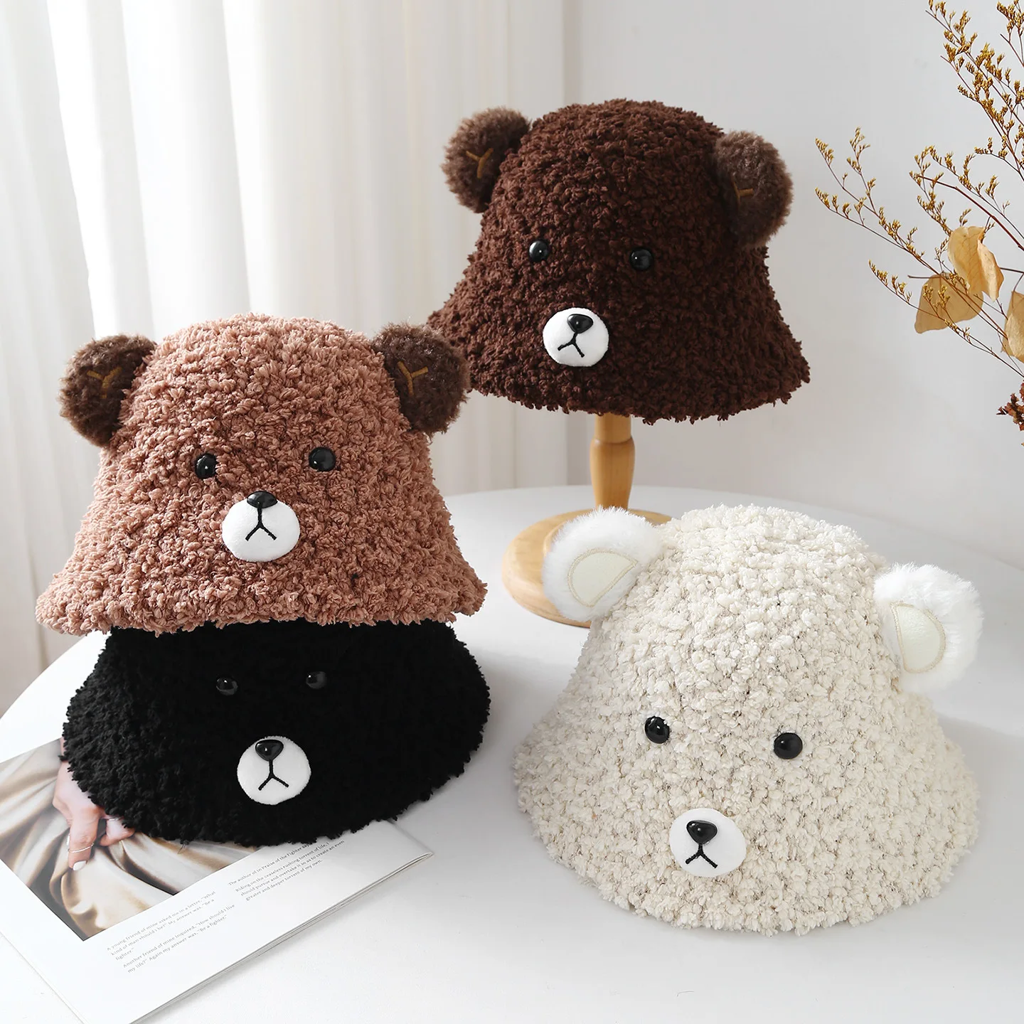 

Зимняя шапка с милыми медвежьими ушками для женщин — плюшевая рыбацкая шапка, теплая утолщенная шляпа-ведро с героями мультфильмов