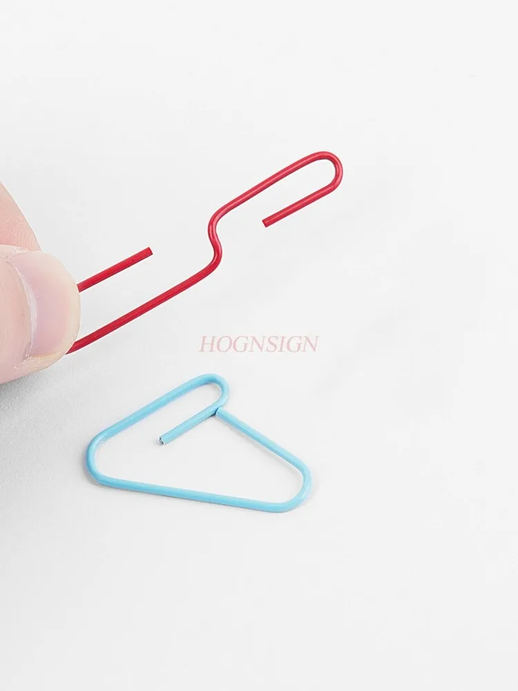 

160 pieces of student stationery, colored tape, colored paper clips for student office supplies, block paper clips