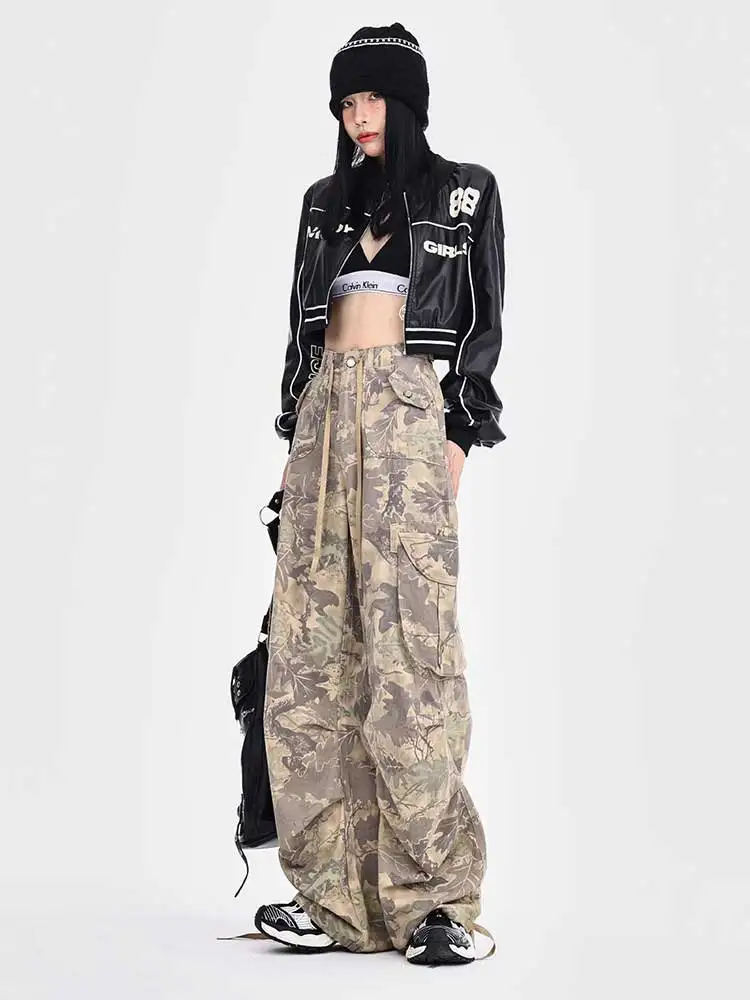 ReddaChic Women Function Pocket Drawstring Cargo Pants Leaf Print Camouflag High Waist Wide Leg Oversize Casual Hip Hop Trousers