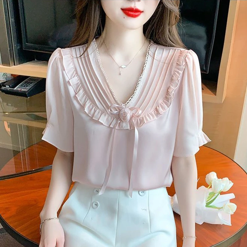 بلوزات صيفية نسائية غير رسمية 2025 بأكمام قصيرة موضة كورية Y2k ملابس ضيقة للمكتب للسيدات بلوزات وردية قمصان شيفون