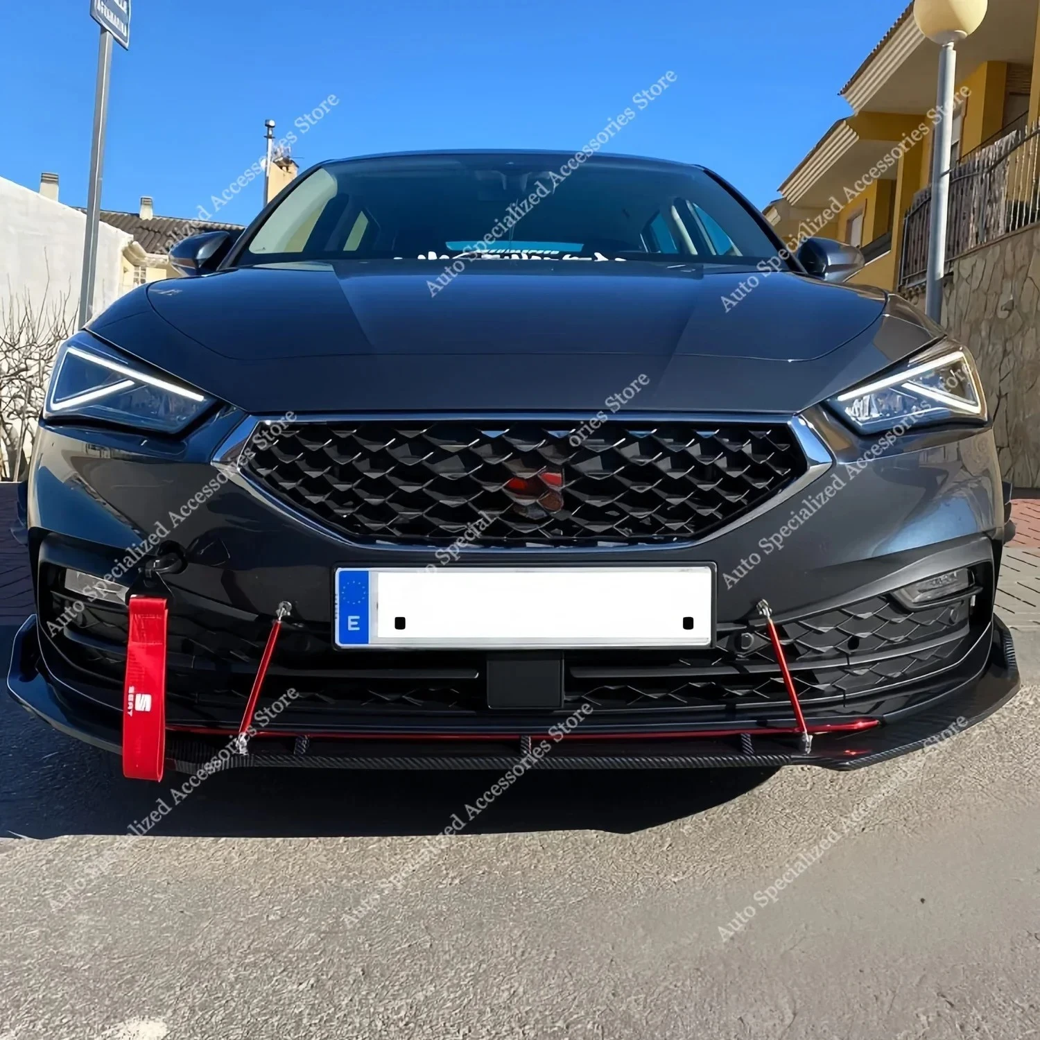 

Для Seat Leon MK4 KL: передний сплиттер-диффузор (накладка на бампер) для моделей S/S, S/C, S/T, TSI, TDI, Cupra 2021-2024. Комплект для тюнинга кузова.