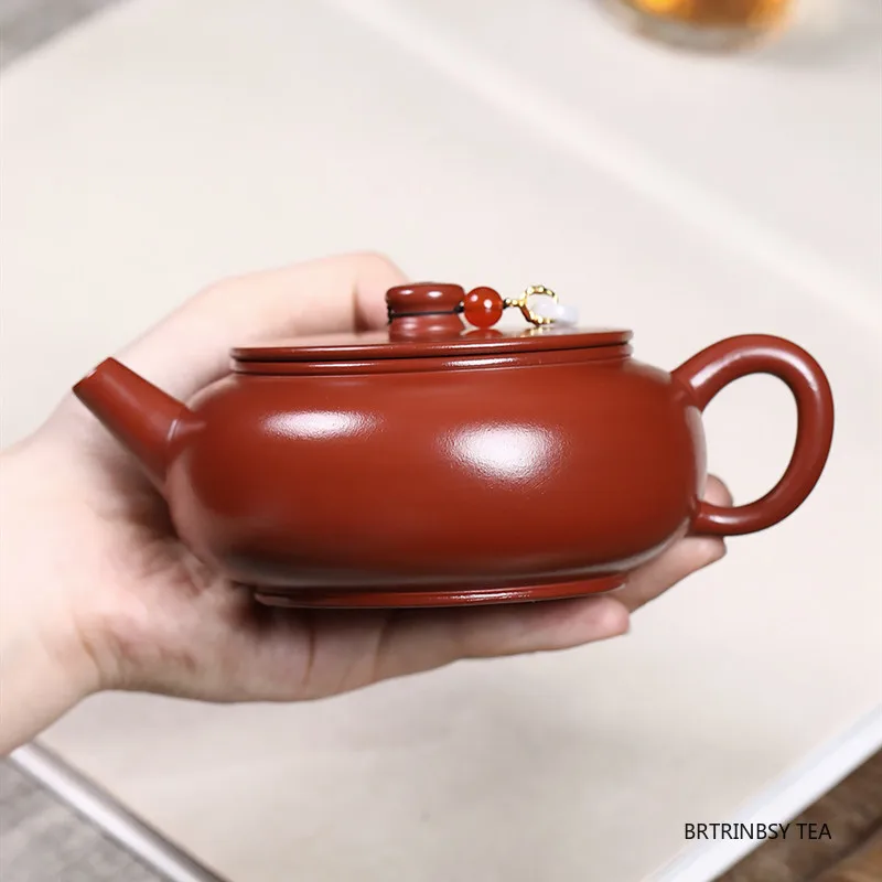 

Tradition Yixing Purple Clay Teapot Chinese Handmade Tea Pot Beauty Tea Infuser Kettle Zisha Teaware Household Tea Set 260ml