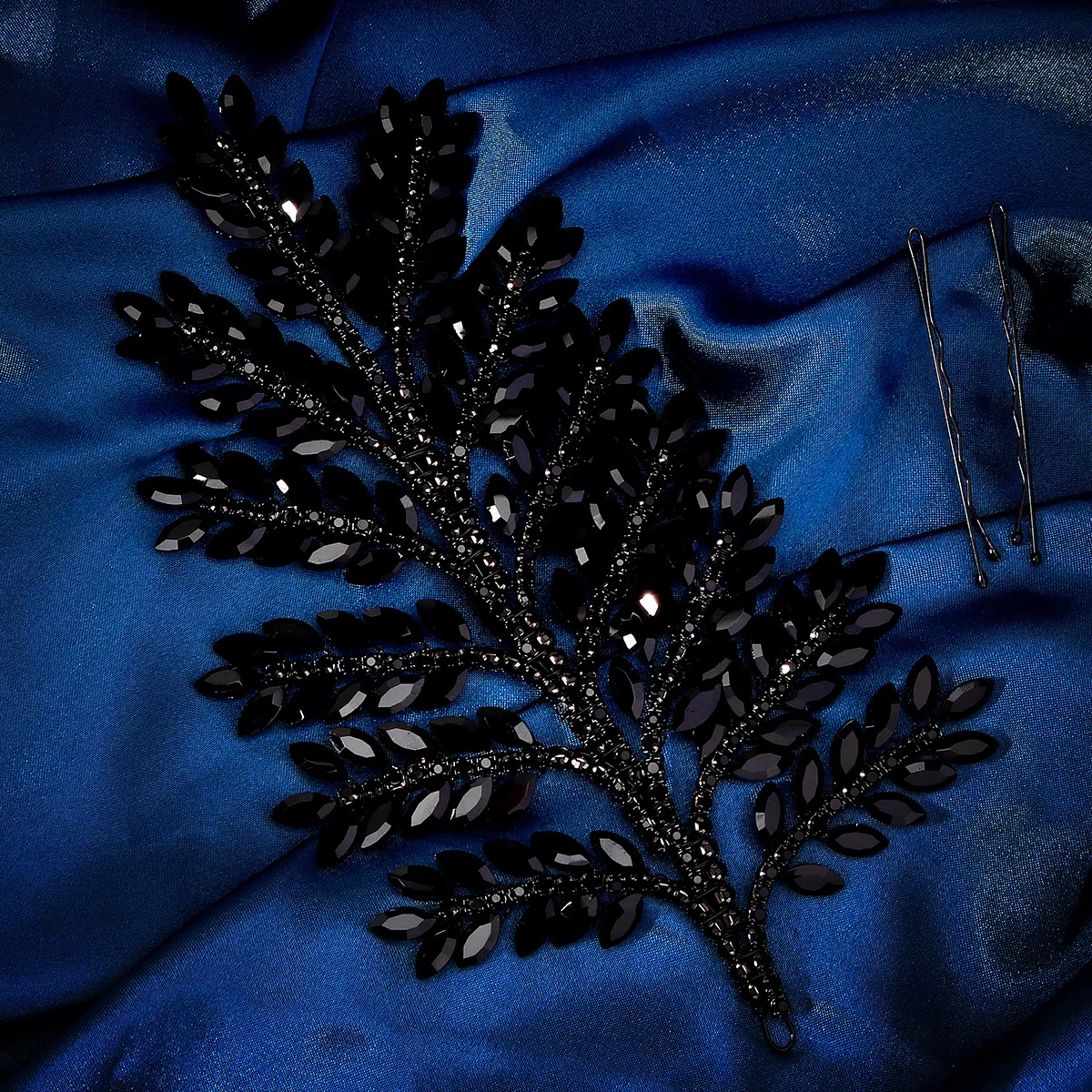 

Luxury Black Heavy Duty Crystal Branch Hairband Dark Style Festive Hairclips Jewelry Hair Accessories For Women As Gifts