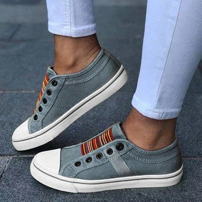 2022 Low-cut Trainers Canvas Flat Shoes Women Casual Vulcanize Shoes New Women Summer Autumn Sneakers Ladies WDHKUN