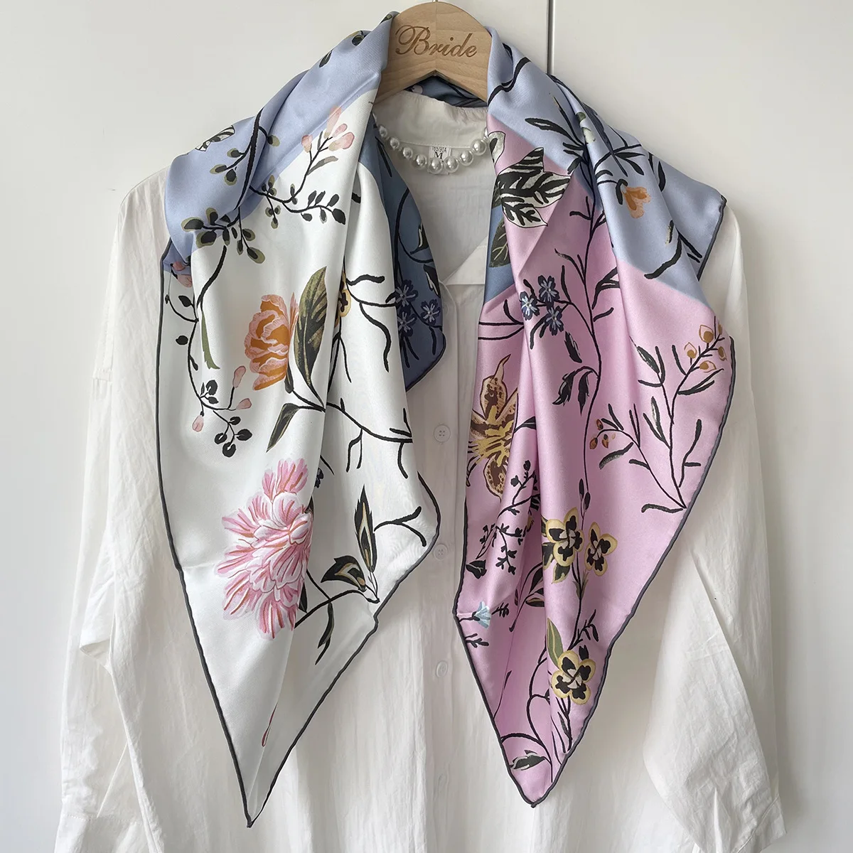 Double Sided Print 100% Silk Scarf New Design Brand Square Scarf Women Shawl Hijab Foulard Bandana Hand Rolled Edges Color Match