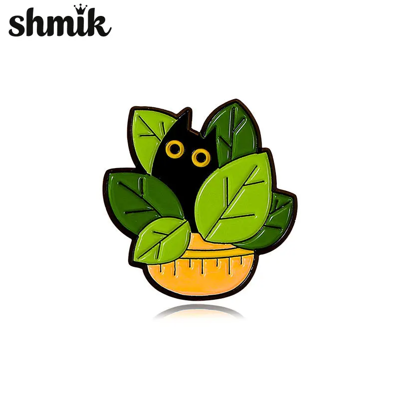 

1pc Black Cat in Potted Plant Brooch - Minimalist Enamel Pin with Vibrant Green Leaves & Orange Pot