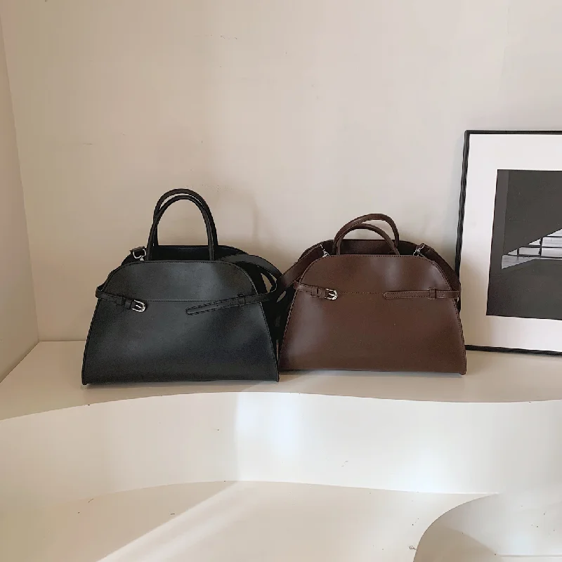 

2026 New Relaxed Style Large Capacity Vintage Handbag for Women, Trendy High-end Niche Design Tote Bag