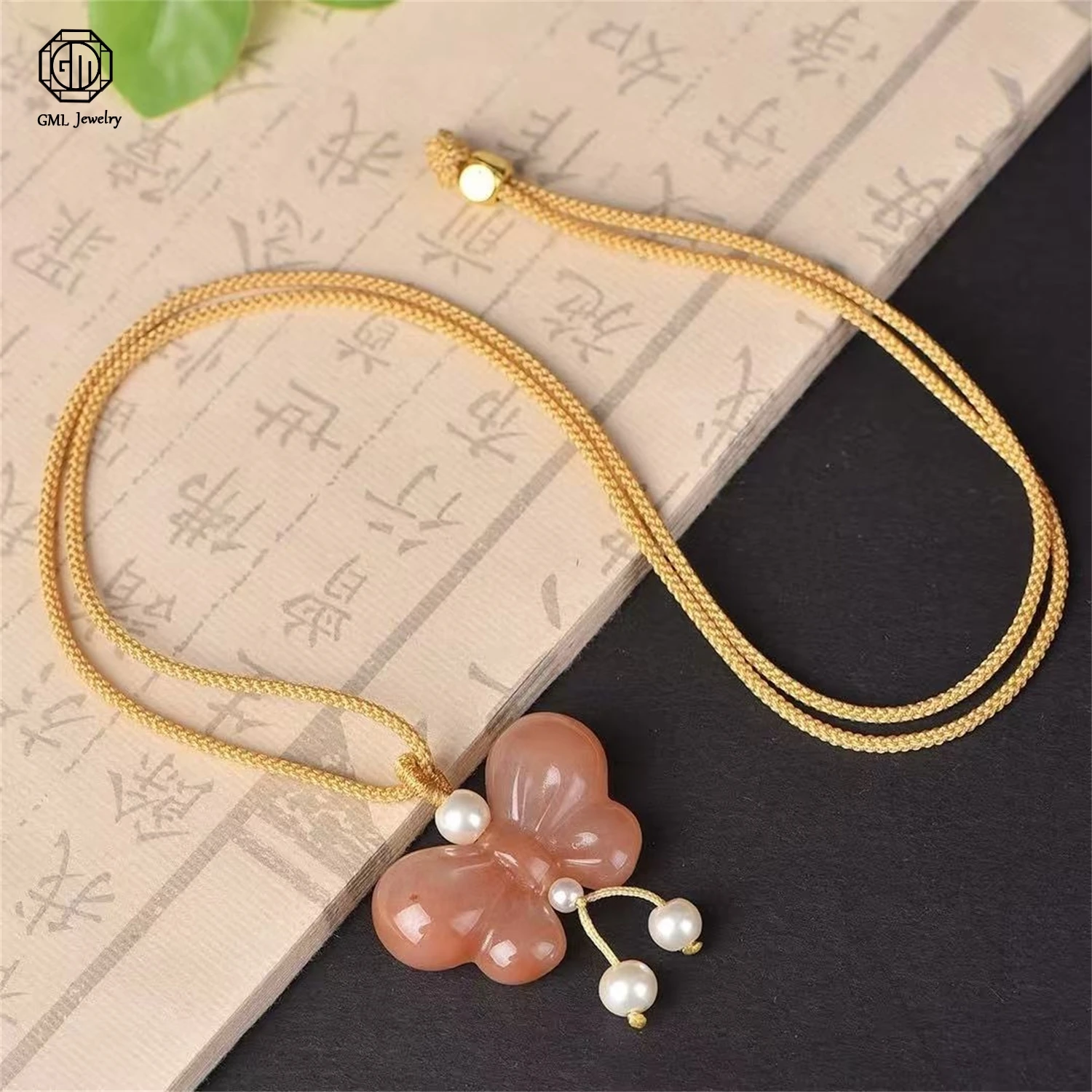 Natural Peach Blossom Brew Bowknot Pendant Gold Silk Jade Tianshan Green Butterfly Flower Long Chain Sweater Necklace Jewelry