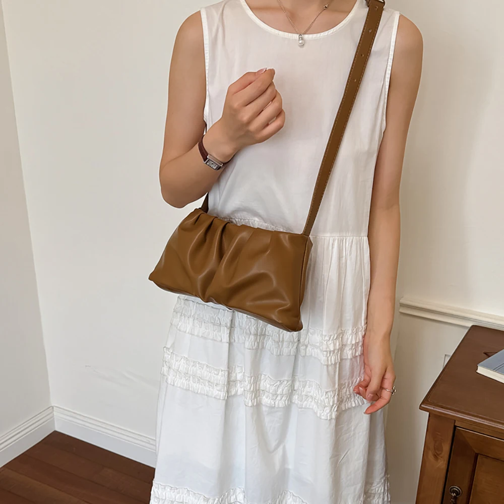 Korean Style Pleated Shoulder Bag Women's Simple Solid Color High Grade PU Leather Underarm Bags Casual All-Match Messenger Bags