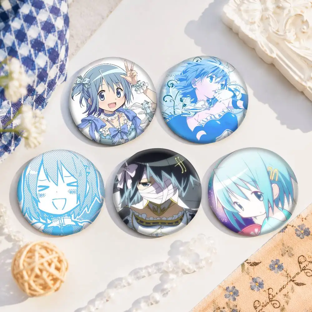 Badges artistiques Sayaka Miki, boutons ronds créatifs, broches, accessoires de décoration pour sacs, cadeaux pour fans, collectionneurs et amis