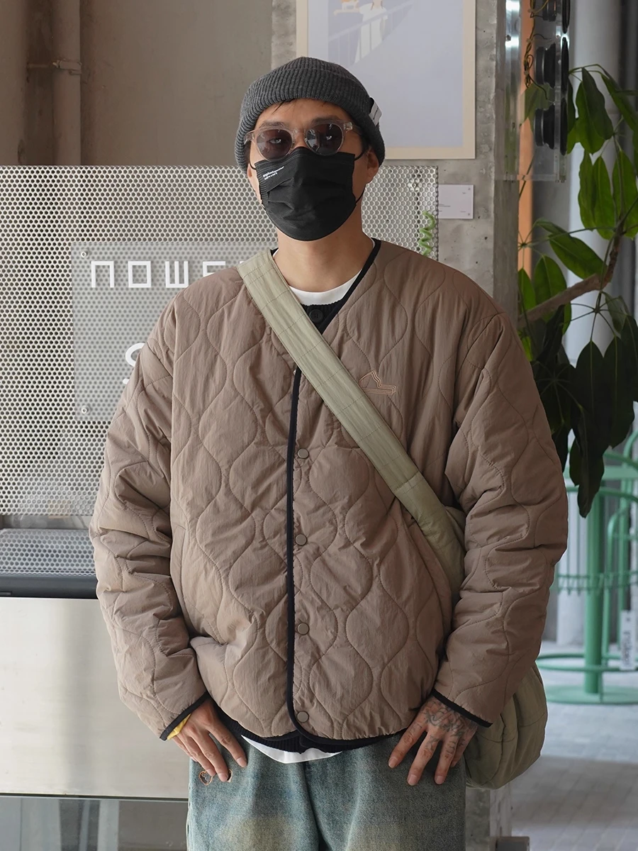 

Loose Fit Men's down Cotton Jaet Diamond Pattern Workwear Vest Warmth Youth Faion Long Sve Zipper Closure Color