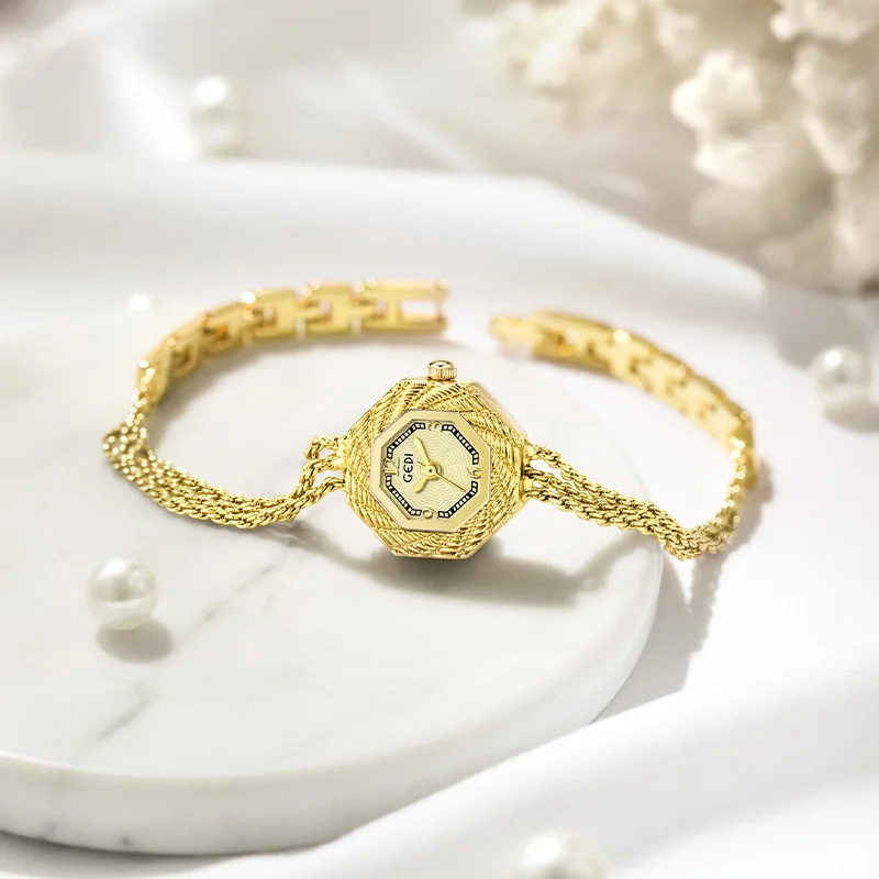 Goldie high-end tassel bracelet watch with small and exquisite octagonal design and quartz bracelet style