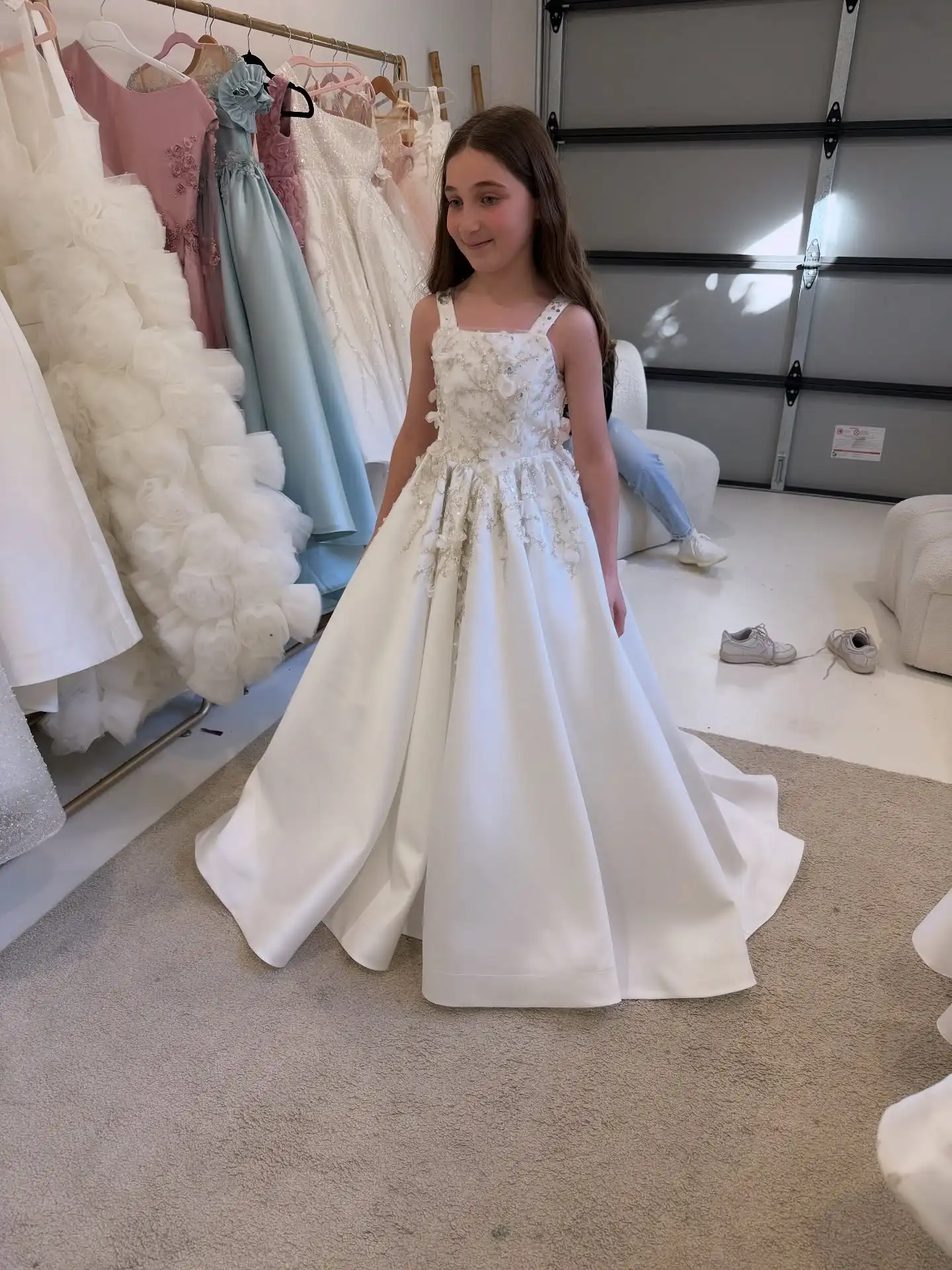 White Satin Communion Dress for Girls 7-16 Spagehtti Strap Flower Girl Dresses for Wedding Elegant Girls Christams Dress