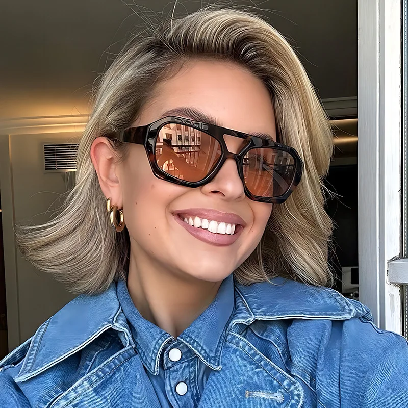 

Retro Square Sunglasses for Women Men Vintage Oversized Double Bridge Irregular Designer Sunglasses UV400 gafas de sol mujer