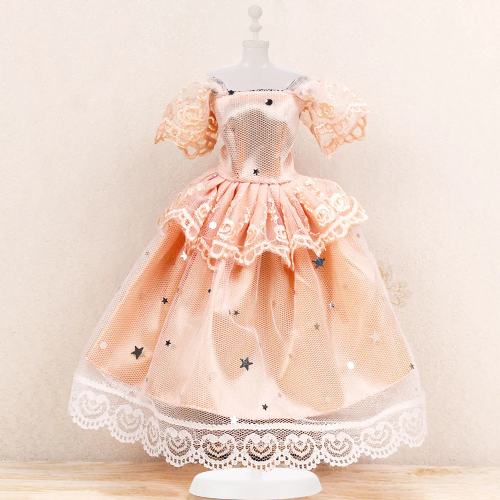 5Pcs Creative Mannequin Stand Premium Plastic Dress Mannequin Holder for Mini House Display and Decoration Accessory