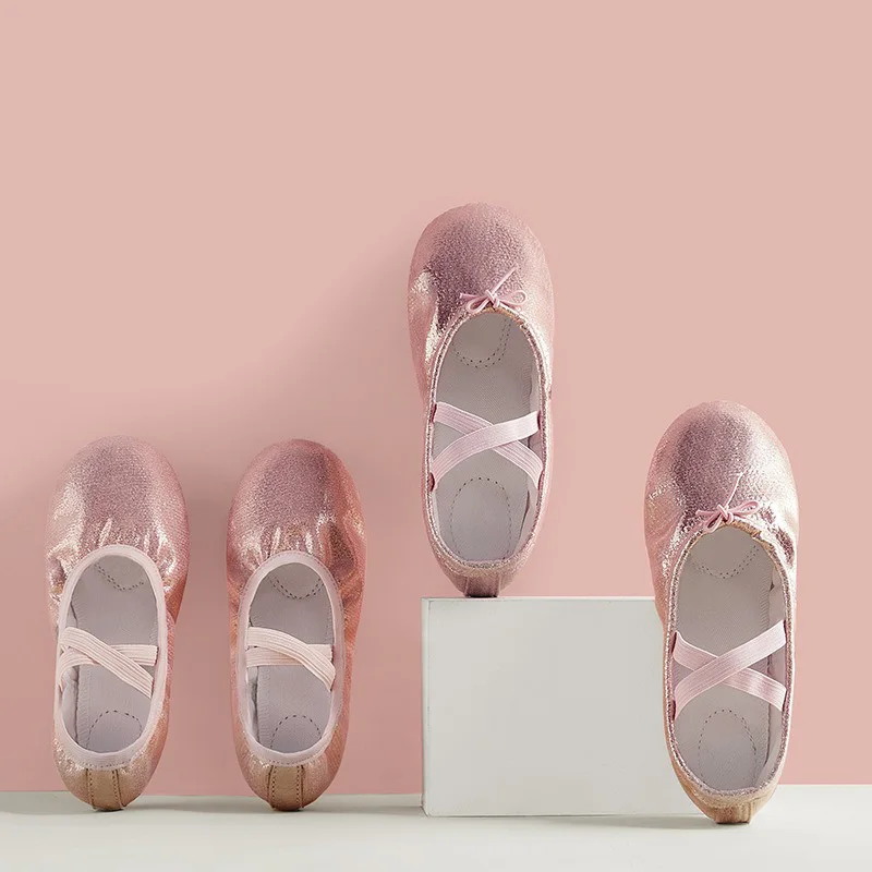 Chaussures de ballet en cuir pour filles, pantoufles de ballet nouées pour tout-petits, semelle fendue souple, chaussure de danse de ballerine pour enfants, pratique du yoga et de la gym pour femmes