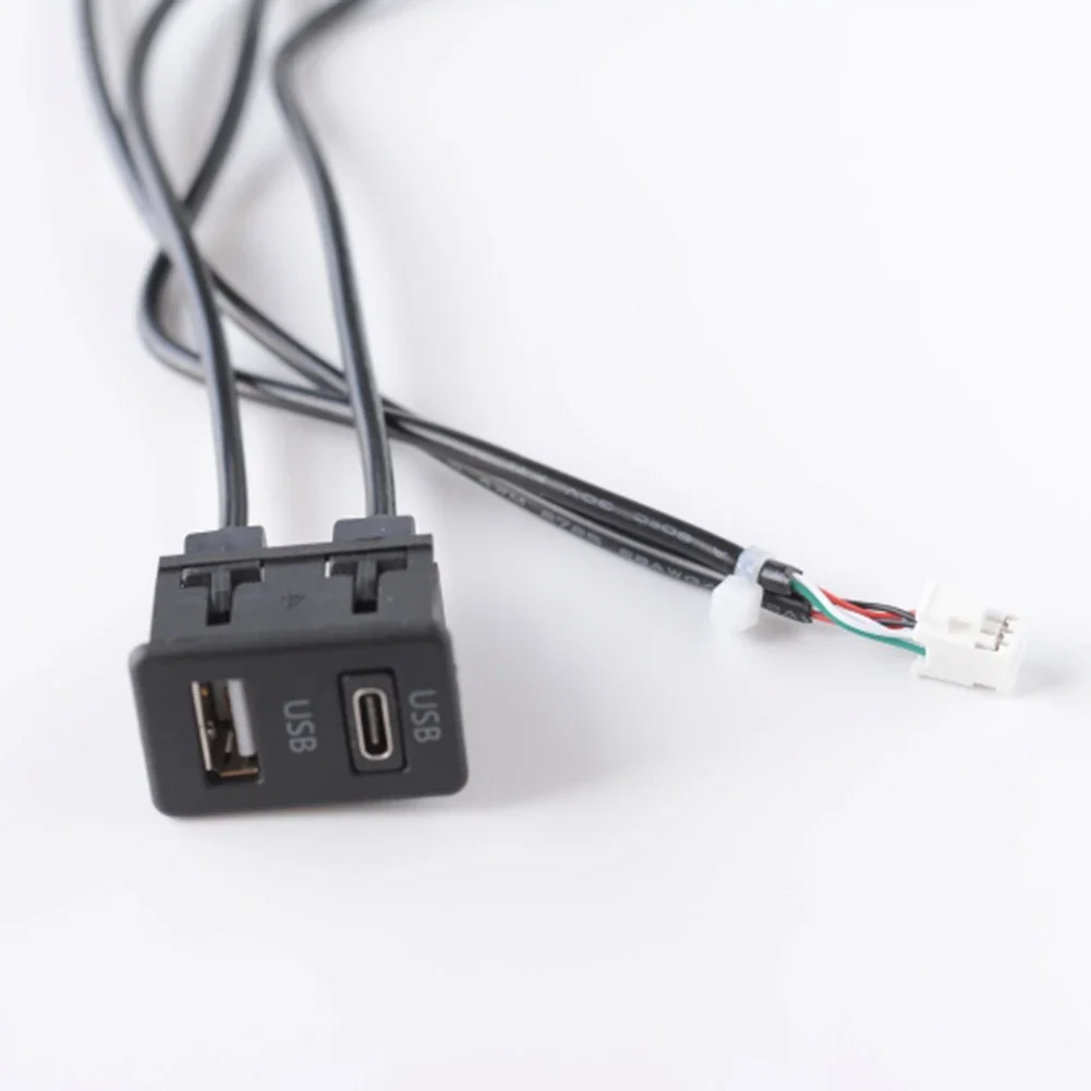 6 Pin Navigation System Interface Panel Featuring USB-A and USB-C Audio Input for Aftermarket GPS Navigation Devices