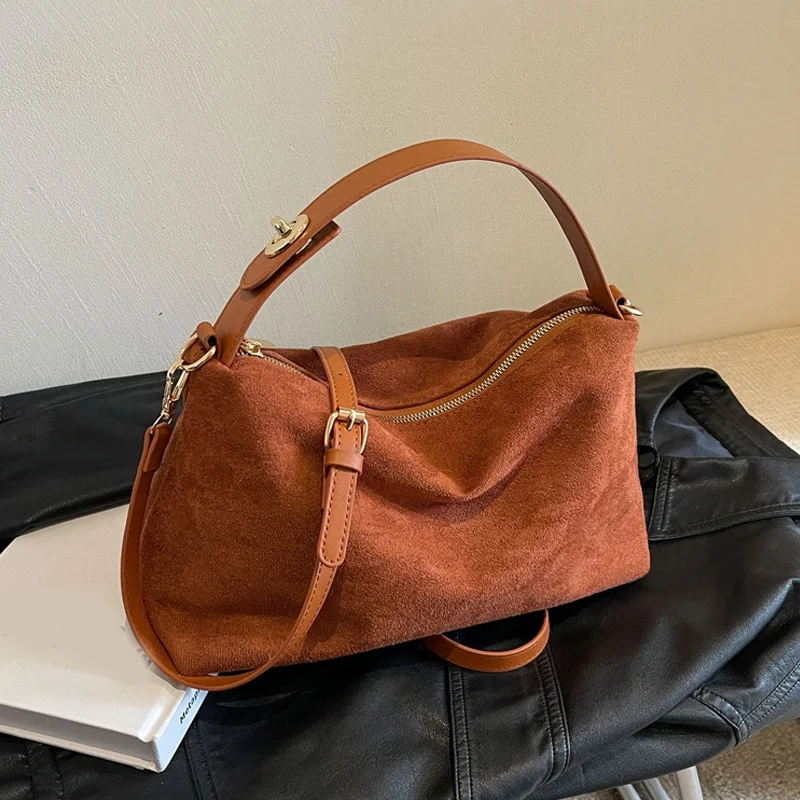 Damen-Umhängetasche aus Wildleder, verstellbarer Riemen, Schultertasche, Clutch, Geldbörse für Arbeit und Reisen, Kissen-Handtaschen
