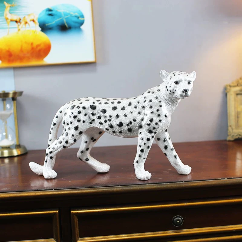 

Leopard Sculpture Ornament,Animal Leopard Model Statues,Creative Artwork Decor,Resin Crafts Living Room Decoration,Nordic Gifts