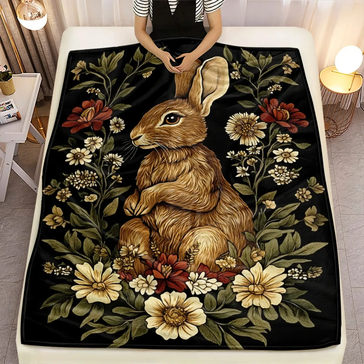 

Винтажное фланелевое одеяло с черным фоном и цветочным принтом кролика, элегантное одеяло с животным принтом, мягкое уютное одеяло для домашнего декора
