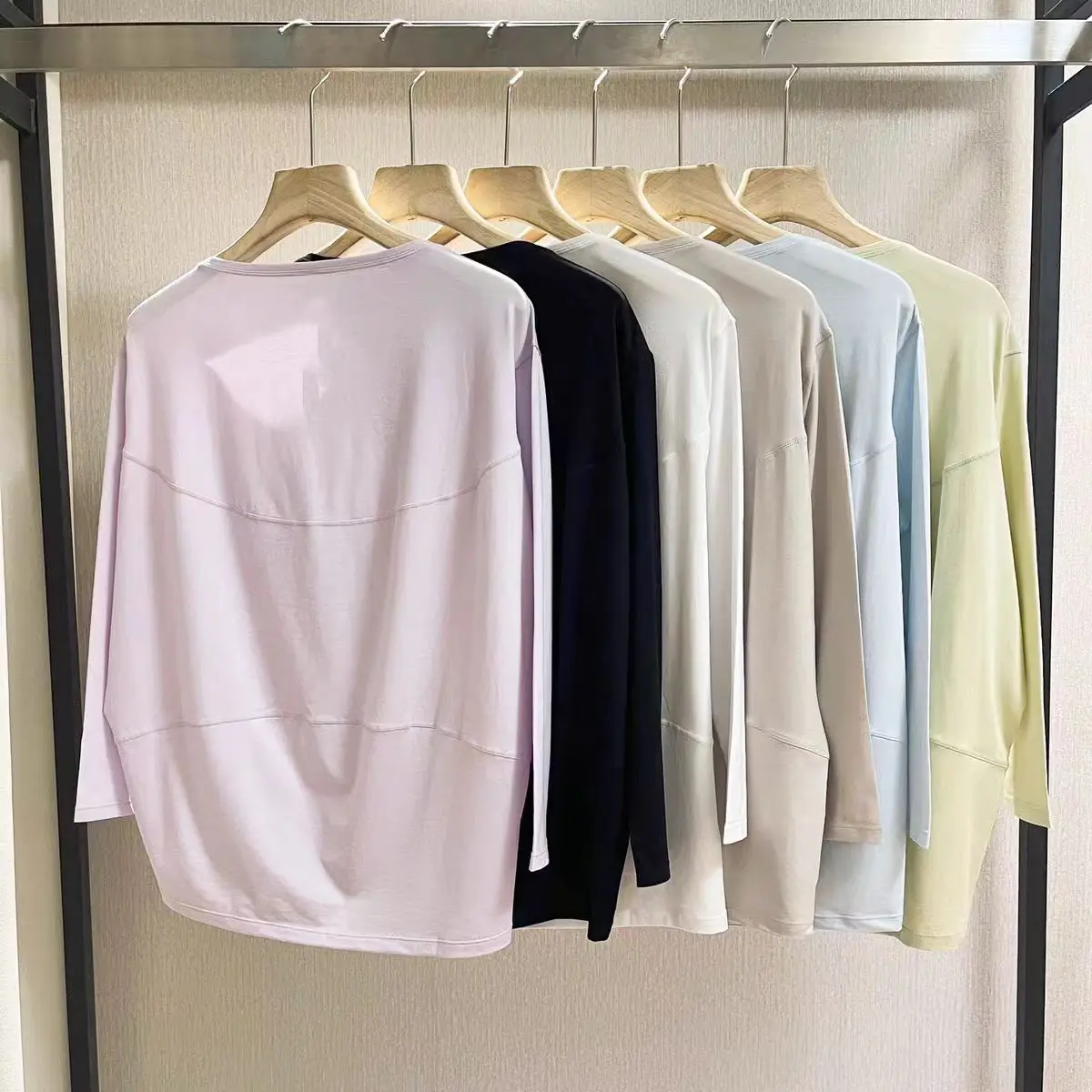 

Lemon Women Long Sleeved Loose Breathable T Shirt Sports Flowing Tee Moisture Wicking Athletic Shirts Hem T Shirt Tunic Top