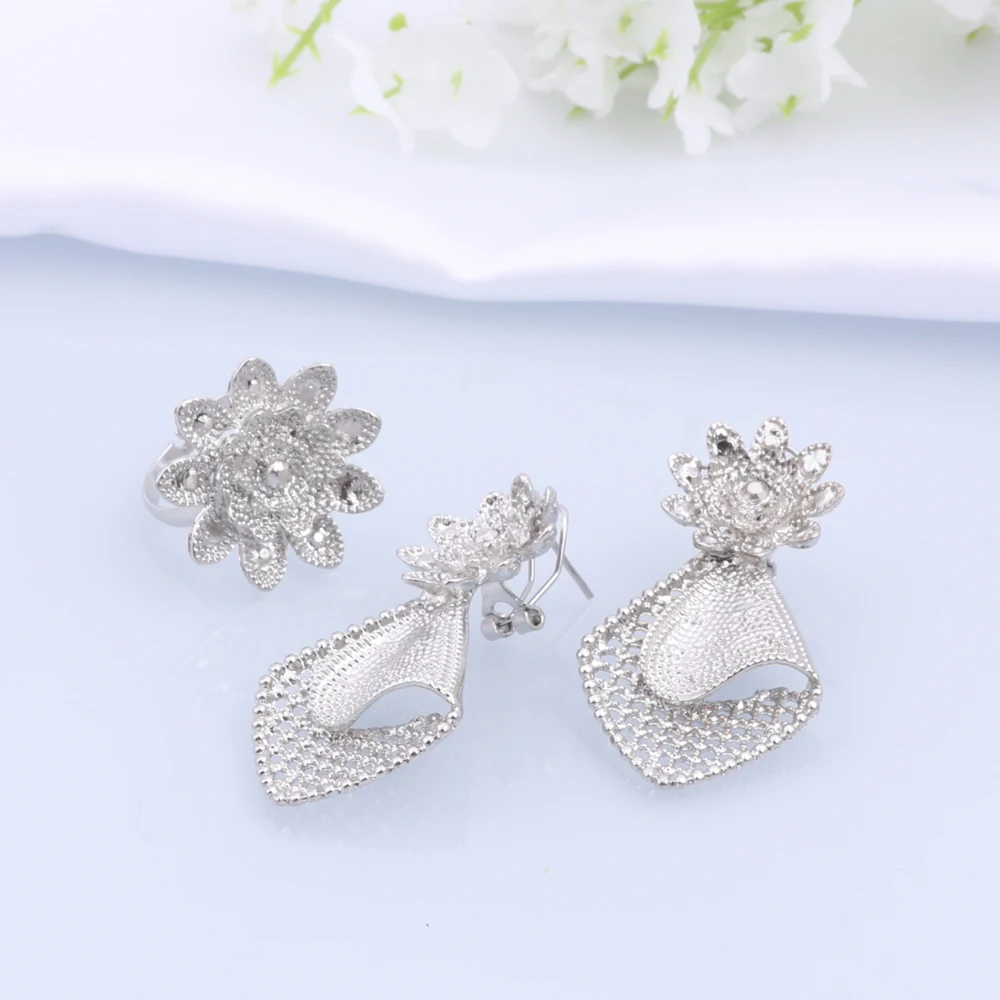 Silver Plated Jewelry Sets for Flower Shaped Women Necklace Earrings Bracelet Ring Women African Beads Indian Bridal Jewelry Set