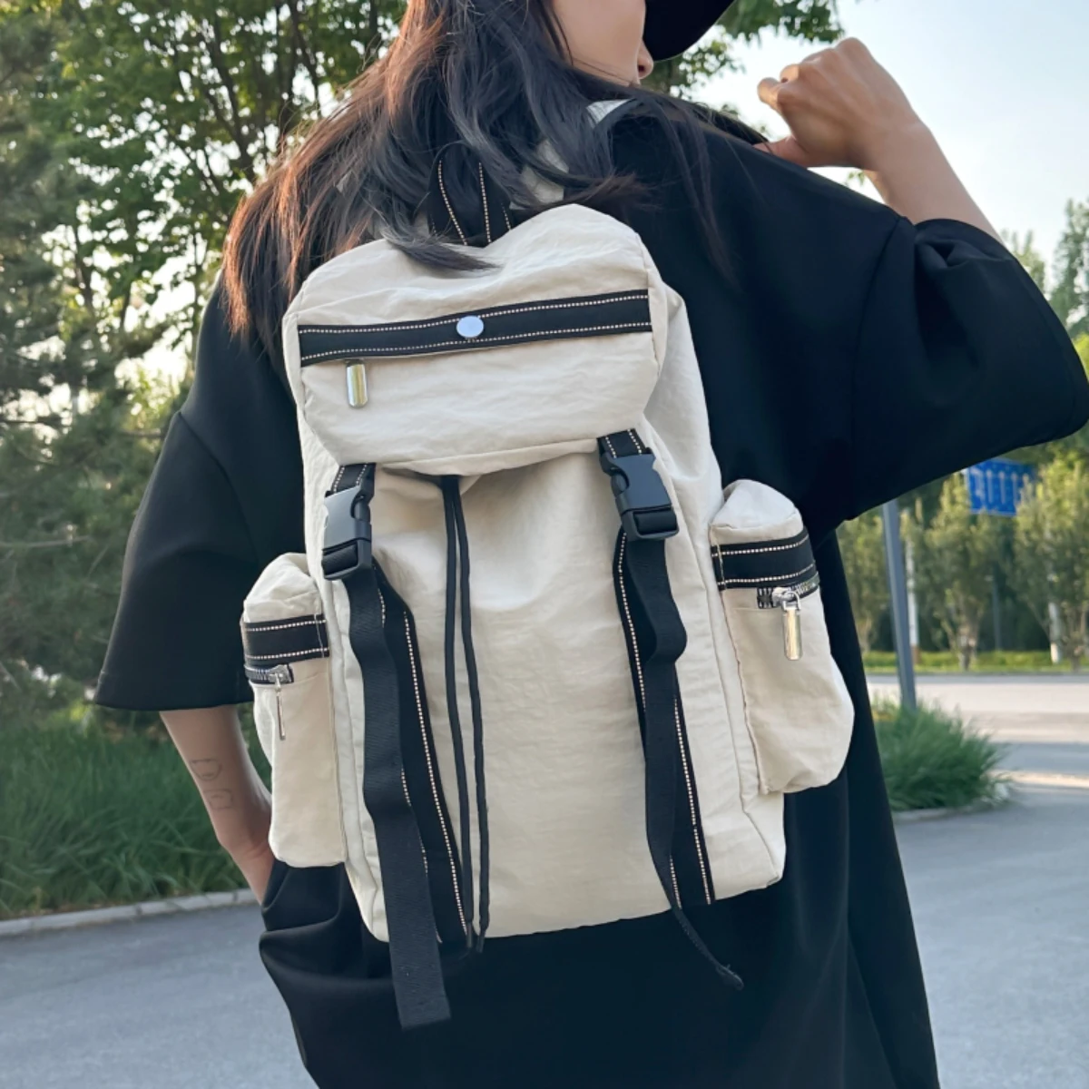 2026 New Model Outdoor Large-Capacity Waterproof Lightweight Backpack for Women, Travel Mountaineering Computer Backpack, Male Student School Bag, Class Cycling Commuting