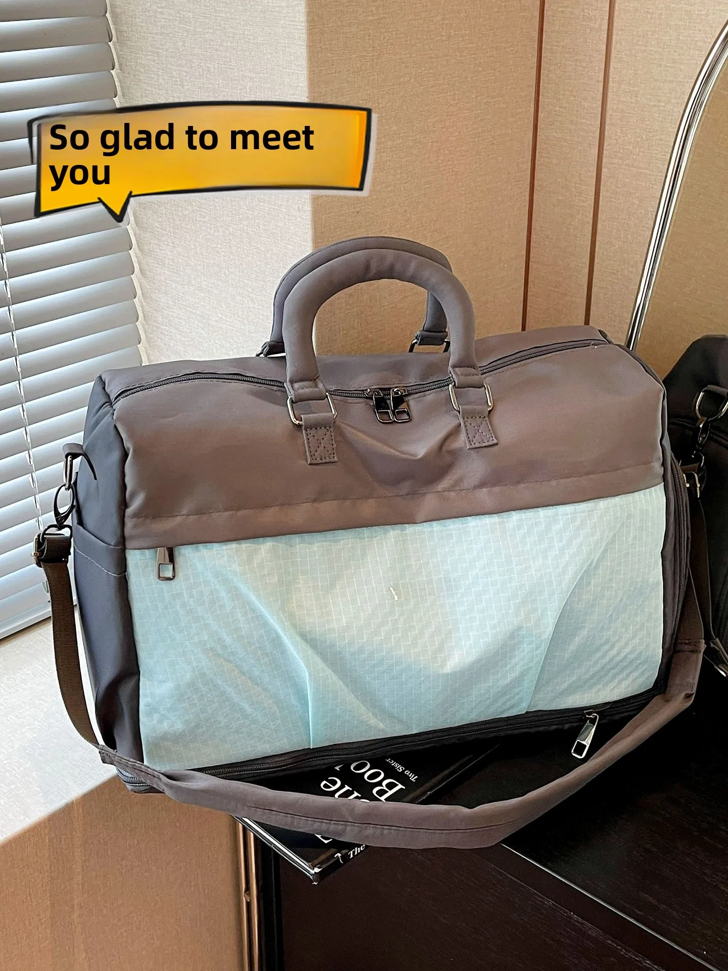 unisex-lightweight-travel-bag-large-capacity-crossbody-bag-single-shoulder-bag-short-trip-outing-ladies-fashion-trend-bag