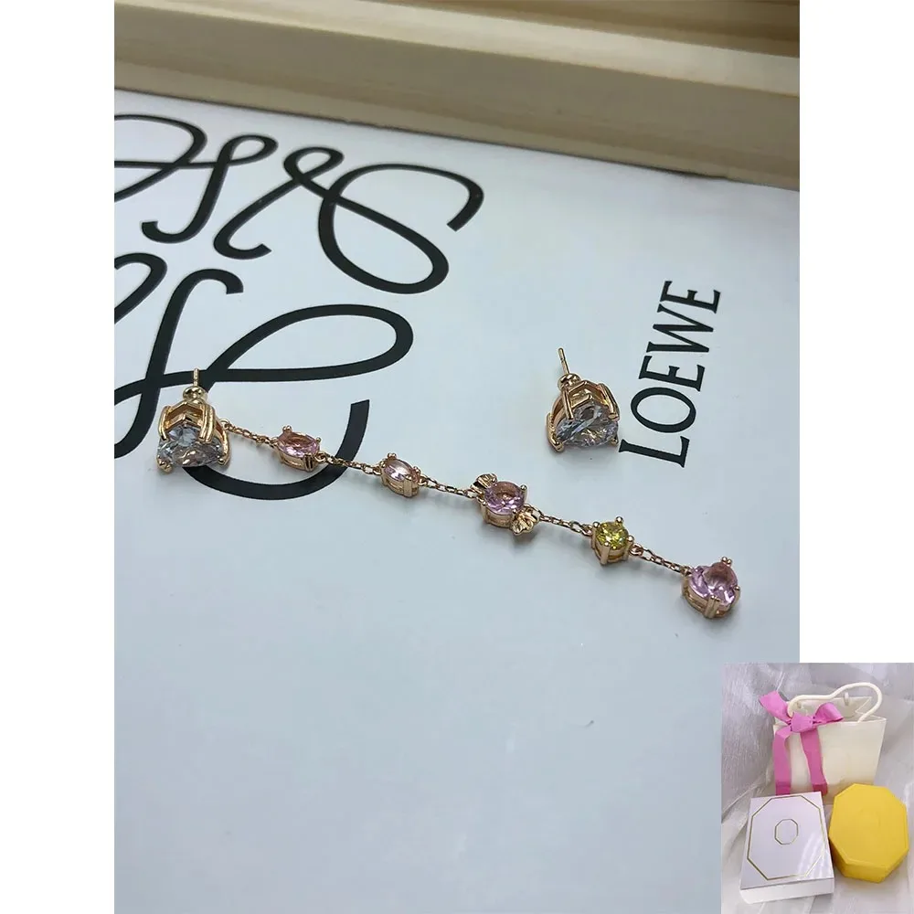 

2024 New Hot Selling Gema 520 Water Drop shaped Earrings Asymmetric Design Candy and Love Pink Romantic Festival Gift