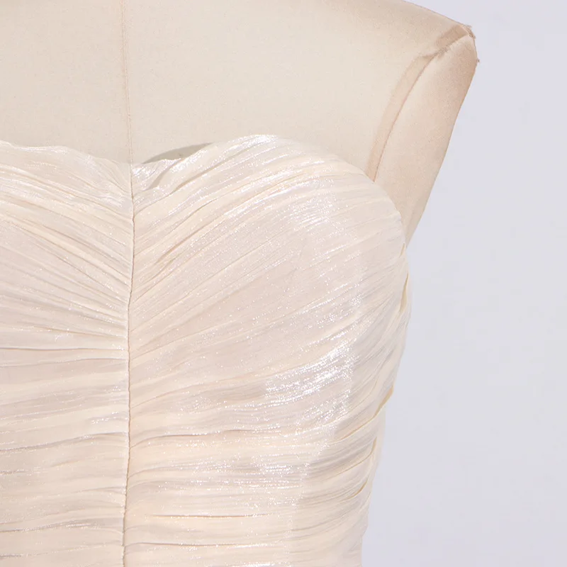 QMANSHA Champagnerfarbenes, plissiertes Chiffon-Abendkleid, trägerloses, gerafftes Oberteil, 3D-Rüschen an der Taille, hoher Schlitz, bodenlanges Abendkleid – Detail 20