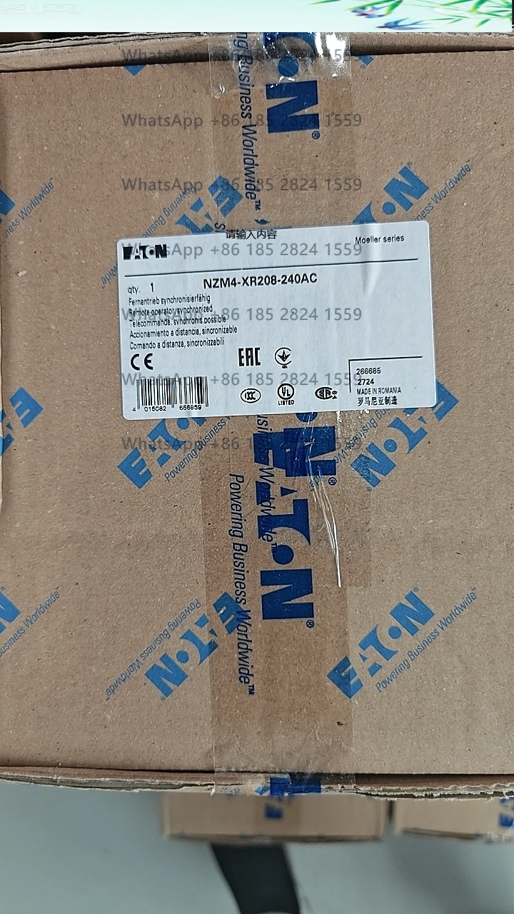 

Eaton Muller NZM4-XR208-240AC High Curr ent Molded Case Circuit Breaker Electric Operating Mechanism