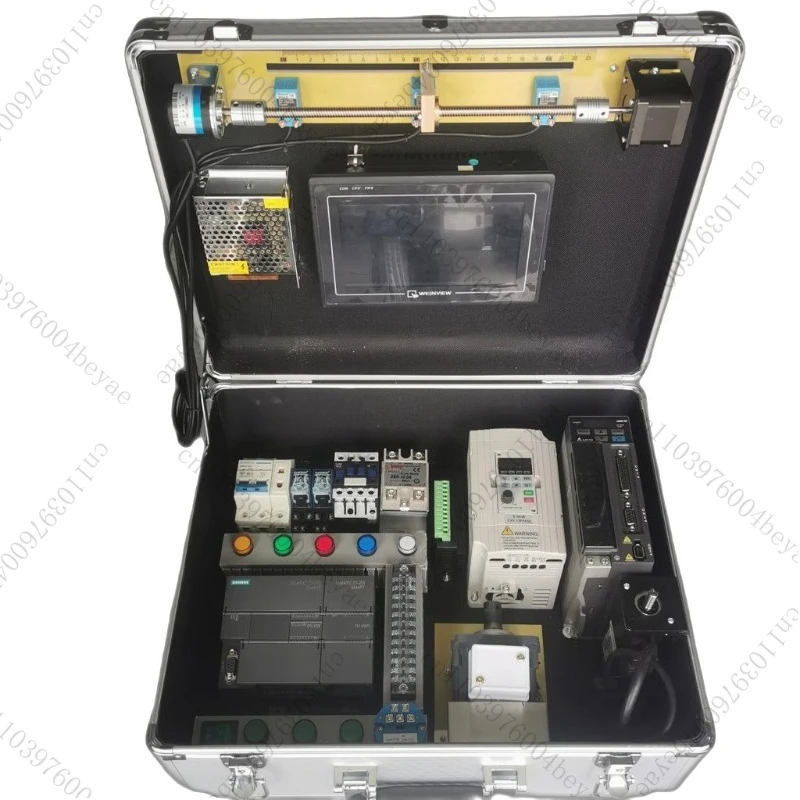 

Полный комплект обучающего шасси 200smartPLC, базовая модель 7 дюймов