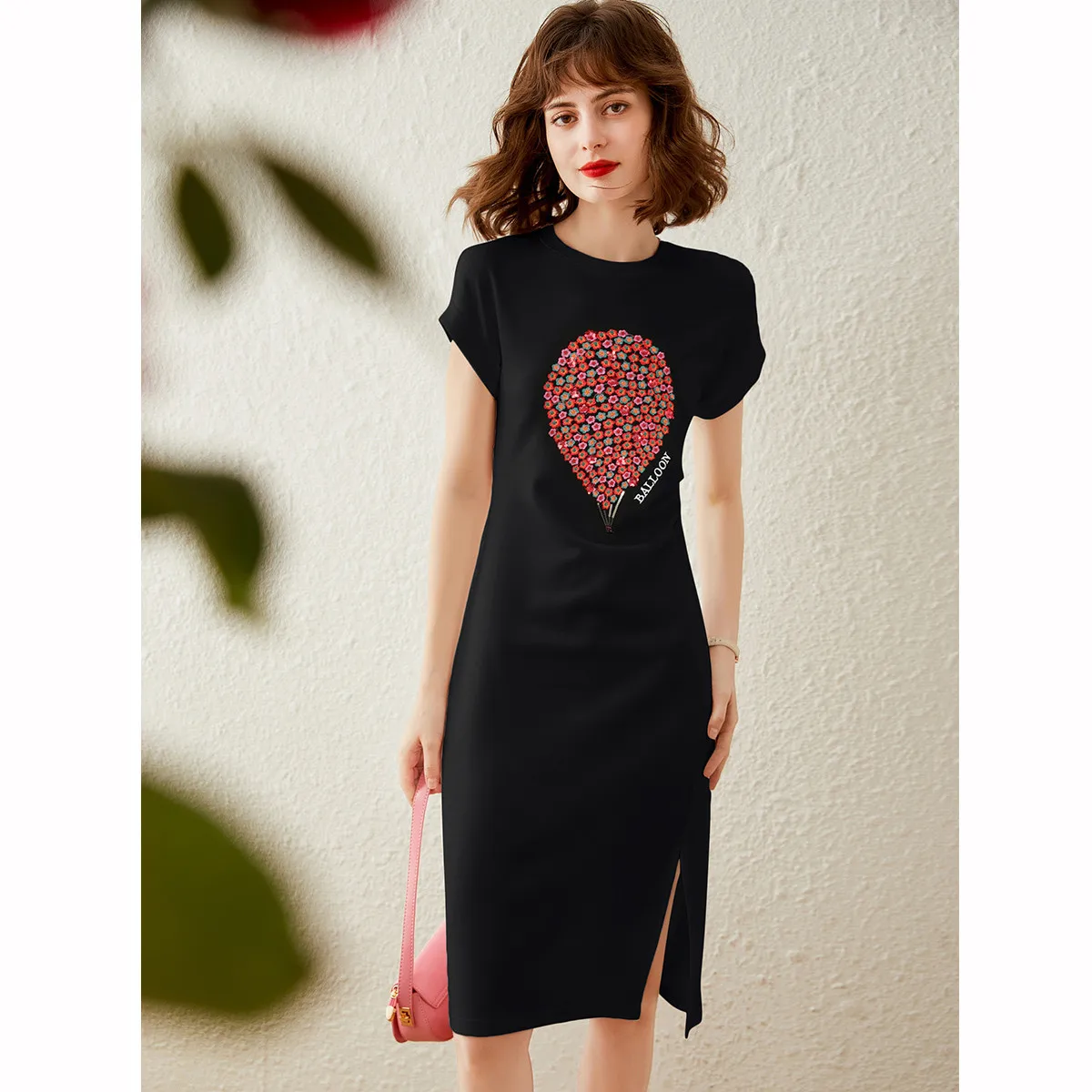 LOUIS YAO 2025 Zomer Pinch Fold Split T-shirt Rok Modieus Borduren Afslanken Lange Rok Korte Mouw vrouwen Jurk