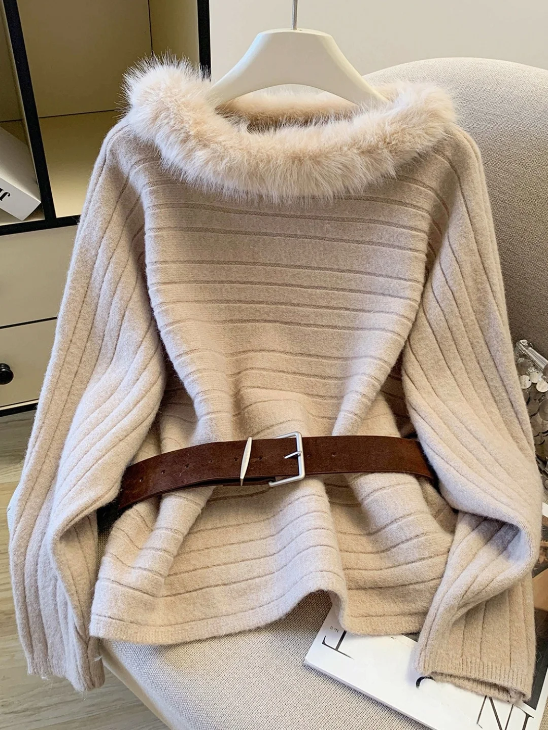 

Women's Thiened Loose Knitted Sweater One-oulder Furry Splicing Belted Autumn Winter Warm Faion Korean Sle Woolen Cas...