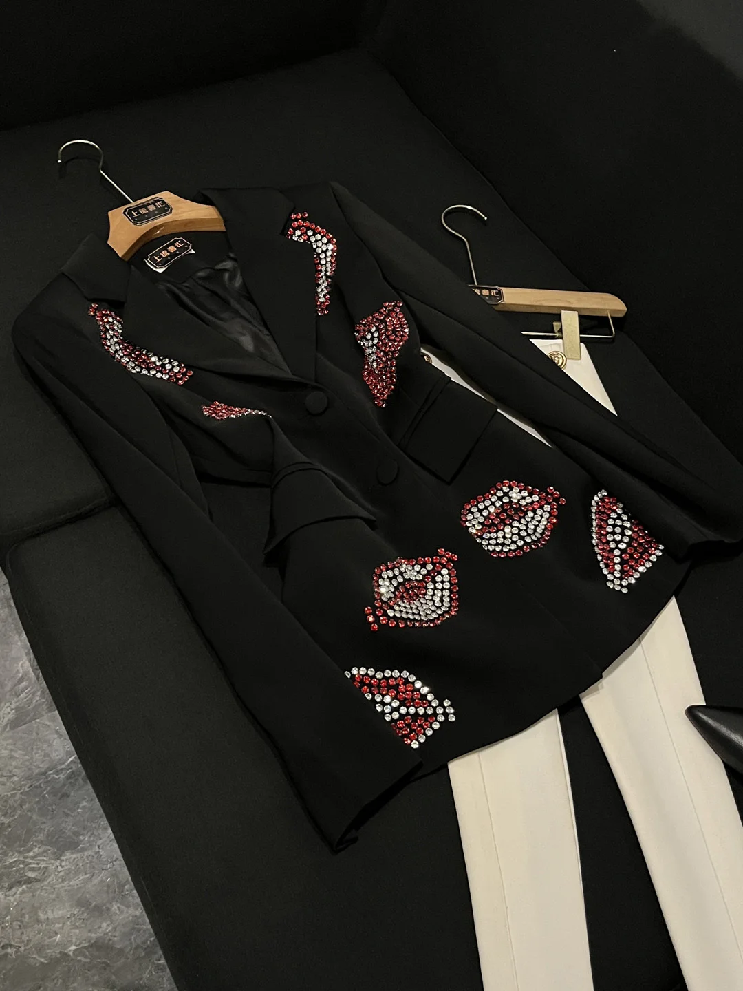 

Ele Commute Sle индивидуальный костюм с красными украшениями для губ, облегающая женская деловая одежда, осень-зима, Новое поступление X36