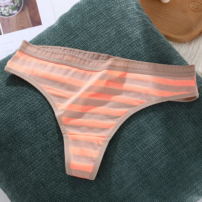 Women\'s underwear striped cotton sports breathable thong European and American sexy low-rise underwear plus size panties women