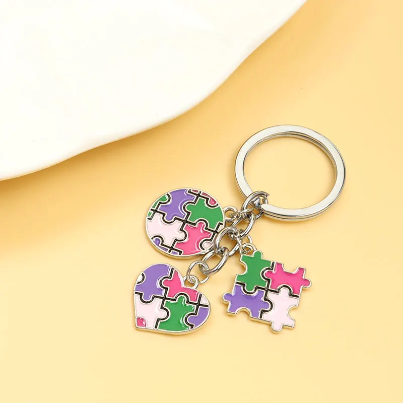 New Autism Awareness Enamel Keychains For Children Gifts Round  Heart Ribbon Red Puzzle Alloy Pendant Keyring Love Theme Jewelry