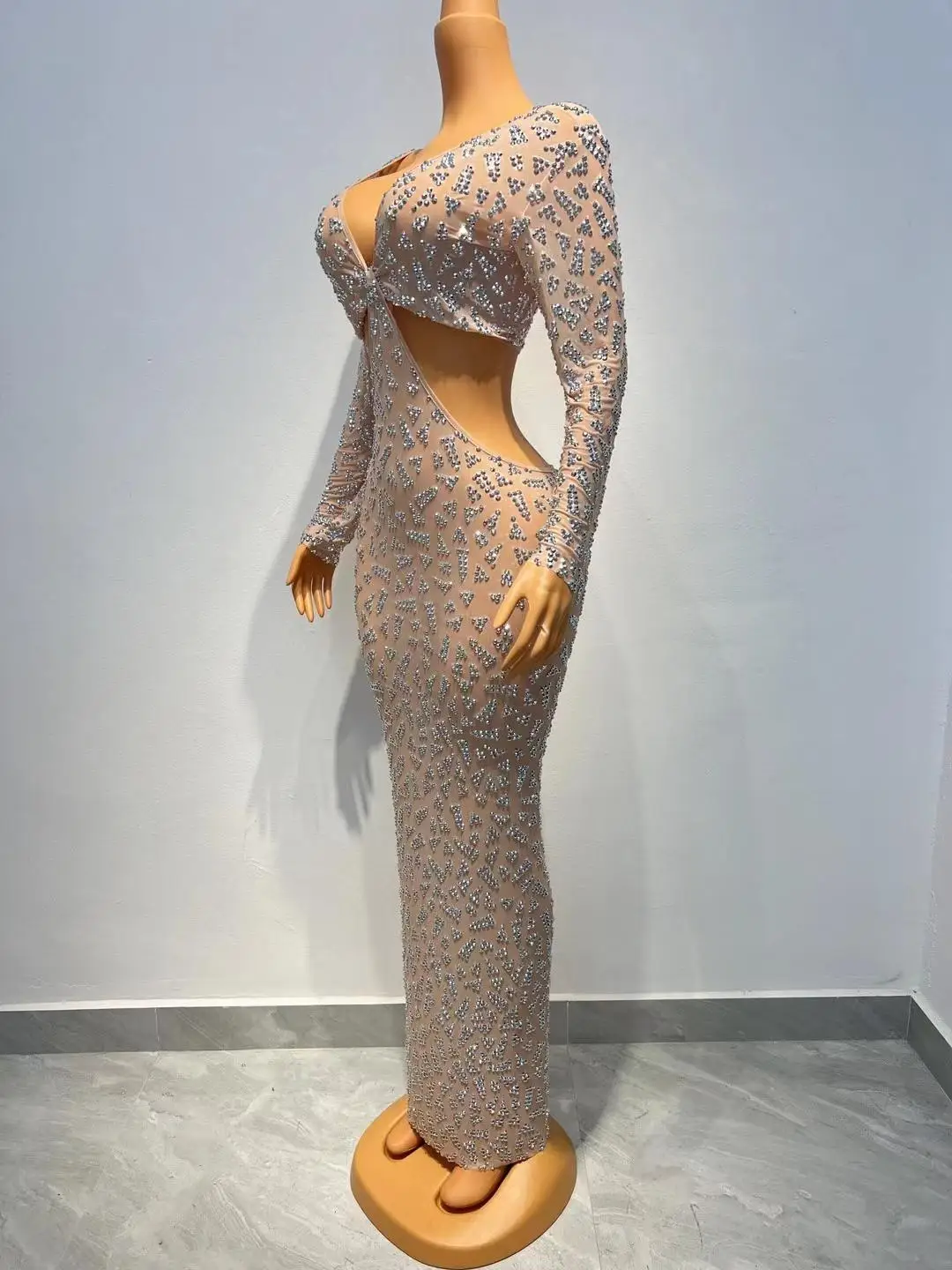 Femmes Sexy Couture maille célébrer robe de soirée anniversaire bal Photo Shoot porter brillant strass col en V longue robe Xingzhuang