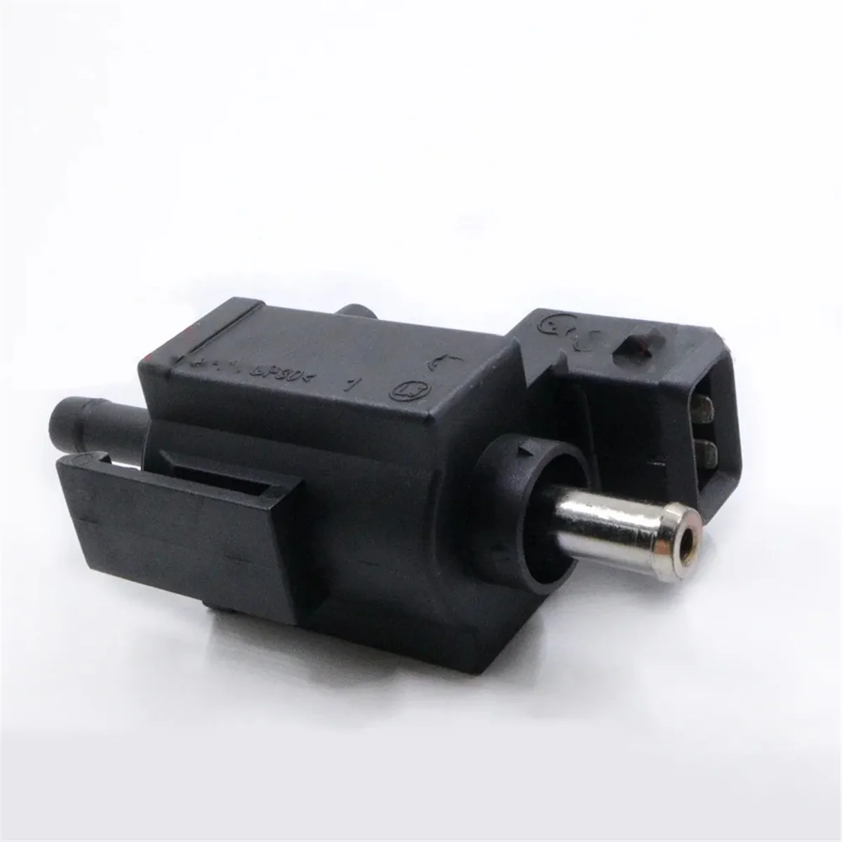 10069679 Turbocharger Solenoid Valve for Buick SAIC Roewe 550 750 MG6 1.8T Engine Motor Parts