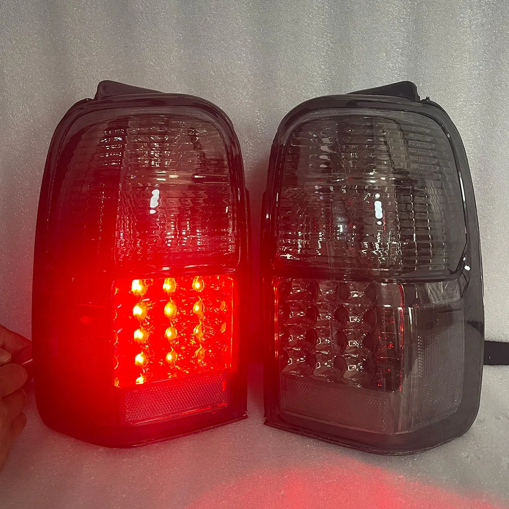 Car Taillight LED Rear Brake Lights For Toyota SURF KZN185 RZN185 2PCS Modified Turn Indicators1996 1997 1998 1999