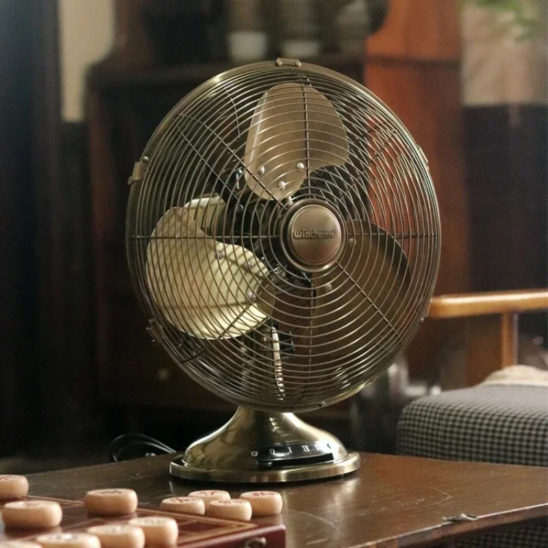 

DK66: European Style Vintage Metal Oscillating Table Fan, Powerful Retro Desk Fan for Stylish Cooling in Home, Office, Dorm